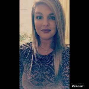 Meet your Posher, Leanna